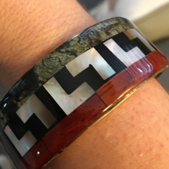 Vintage Jasper MOP wood brass bangle - Picture 3 of 6